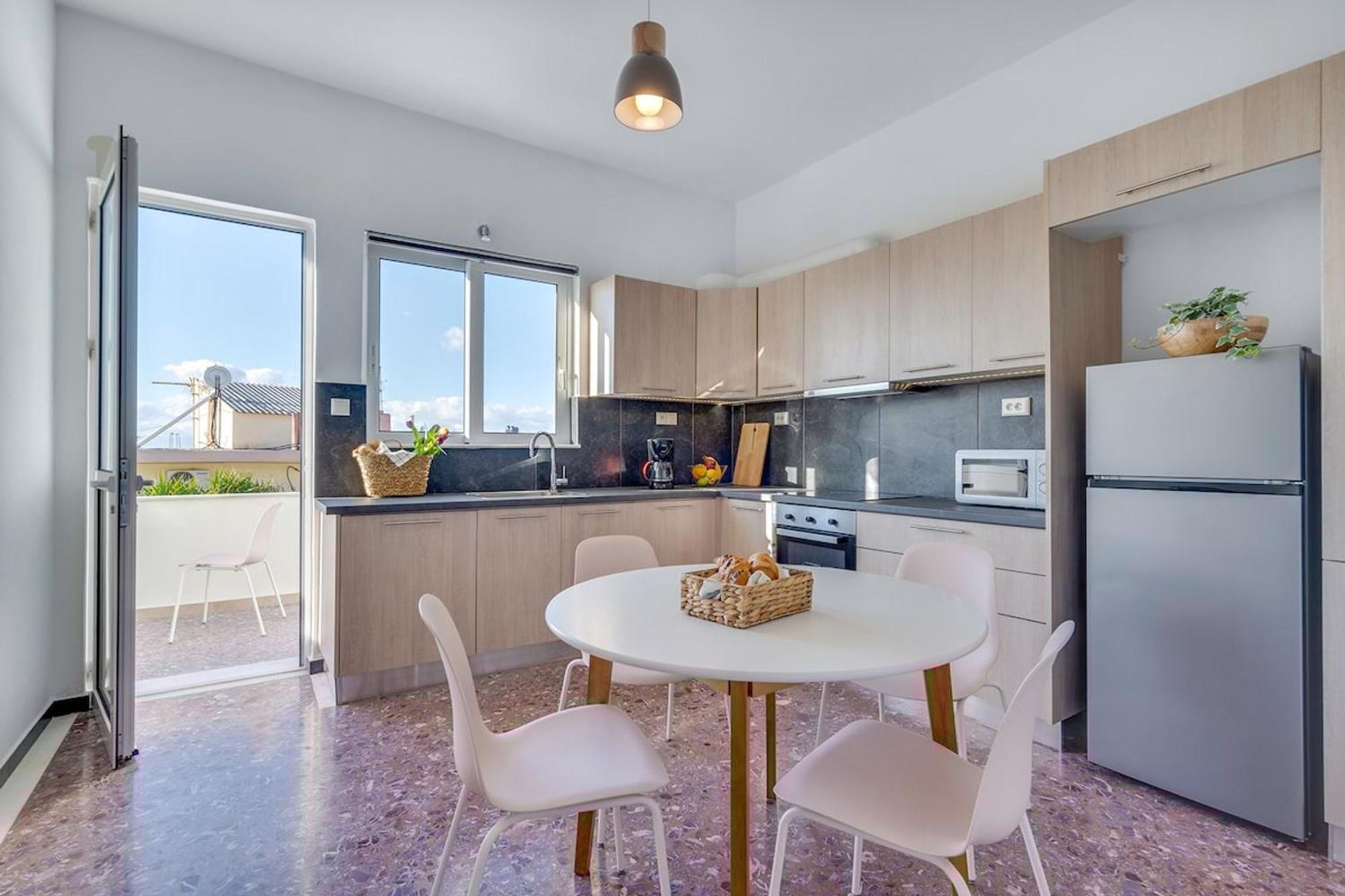 Sea City And Mountain View Apartment Chania  Exterior foto
